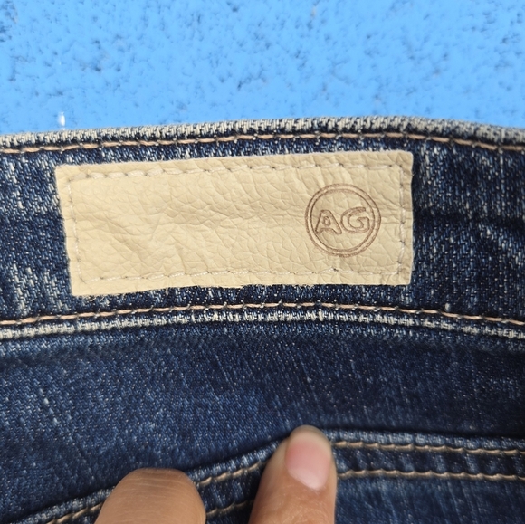 NWOT AG straight leg high rise crop. "The Isabelle". Distressed denim SZ 30 - Picture 4 of 12